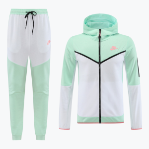 TUTA NIKE SPORTSWEAR (ICE MINT)