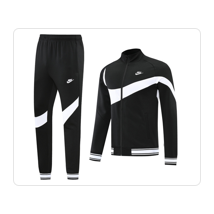 Tute NIKE: Comfort e Performance per Ogni Allenamento | FANATICKIT.com